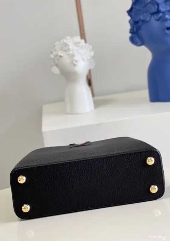 Frstbag ru VUITTON LOUIS CAPUCINES BB 0502